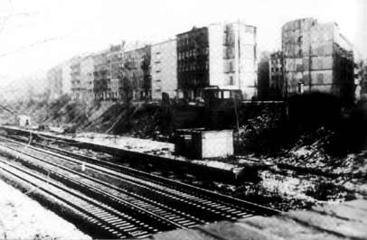 Überreste des S-Bahnhofs Kolonnenstraße Juli 1944